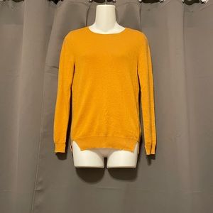 Loro Piana cashmere or wool sweater